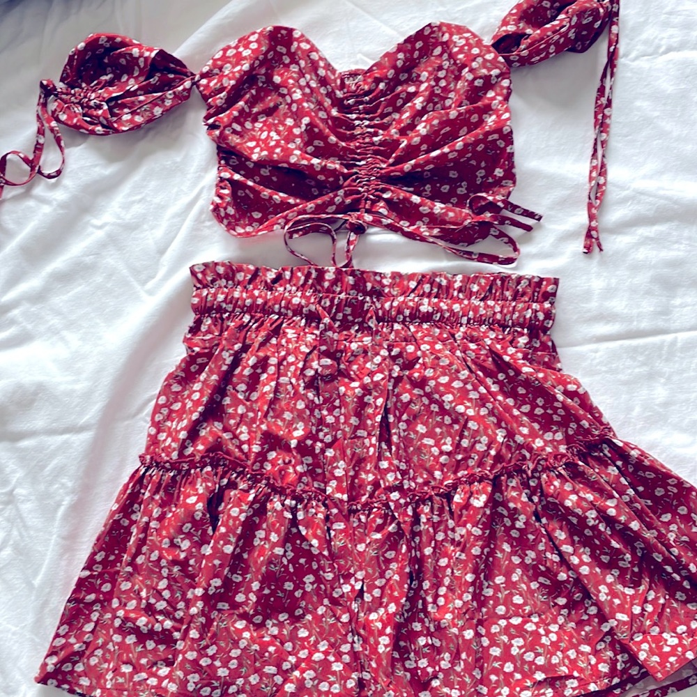 Red flowered skirt set with tied top